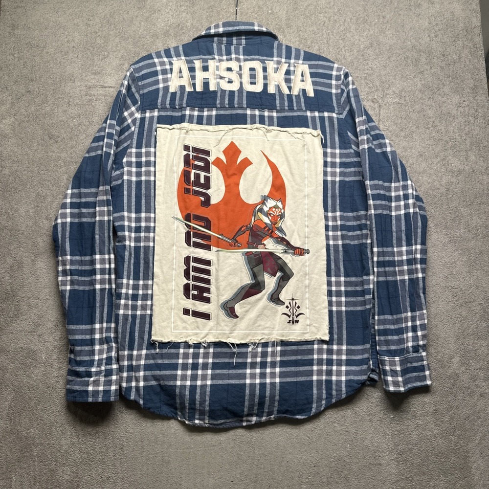 Star Wars Ahsoka Tano Jedi‎ Flannel Shirt Men's Small Blue Plaid Our Universe